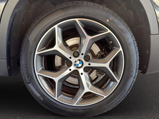 BMW X1 20i xDrive XLine
