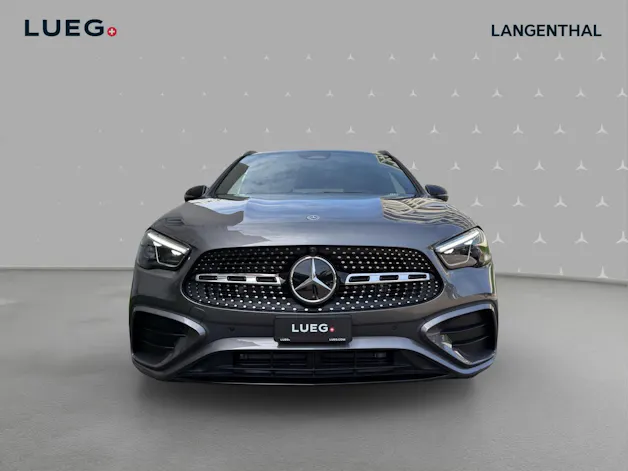 Mercedes-Benz GLA 250 4Matic 8G-DCT Swiss Star
