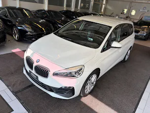 BMW 220d xDrive Gran Tourer | CH Fzg. | Driving Assistant Plus | Kamera | LED Scheinw. | HeadUp | Sportsitze |