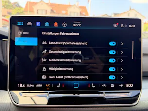 VW Golf VIII 1.5 TSI eHybrid 204 PS GOAL *** 360 GRAD KAMERA & STANDHEIZUNG ***