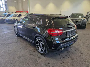 Mercedes-Benz GLA 250 AMG Line 4Matic 7G-DCT