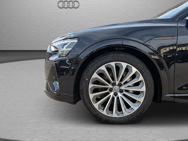 AUDI e-tron 55 Sportback S Line Black Edition quattro