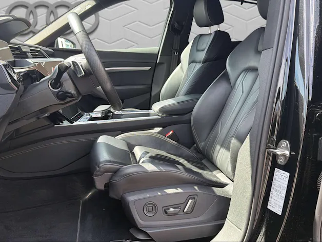 AUDI e-tron 55 Sportback S Line Black Edition quattro