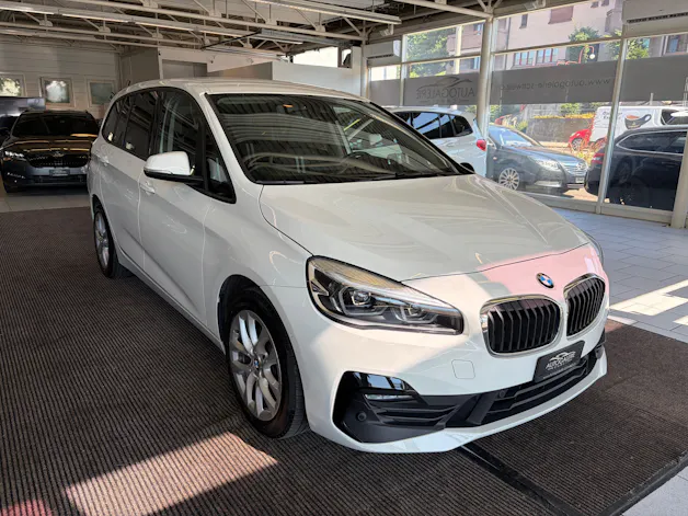 BMW 220d xDrive Gran Tourer | CH Fzg. | Driving Assistant Plus | Kamera | LED Scheinw. | HeadUp | Sportsitze |