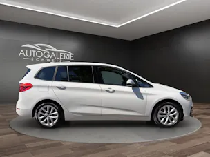 BMW 220d xDrive Gran Tourer | CH Fzg. | Driving Assistant Plus | Kamera | LED Scheinw. | HeadUp | Sportsitze |