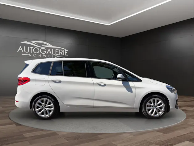BMW 220d xDrive Gran Tourer | CH Fzg. | Driving Assistant Plus | Kamera | LED Scheinw. | HeadUp | Sportsitze |