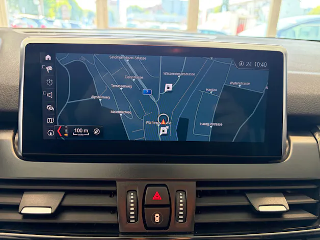 BMW 220d xDrive Gran Tourer | CH Fzg. | Driving Assistant Plus | Kamera | LED Scheinw. | HeadUp | Sportsitze |