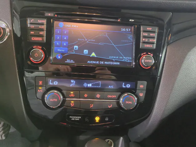 Nissan Qashqai 1.6 dCi tekna Xtronic CVT