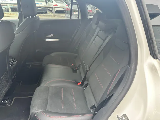 Mercedes-Benz EQA 350 Swiss Star AMG Line 4matic