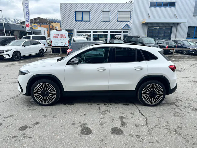 Mercedes-Benz EQA 350 Swiss Star AMG Line 4matic