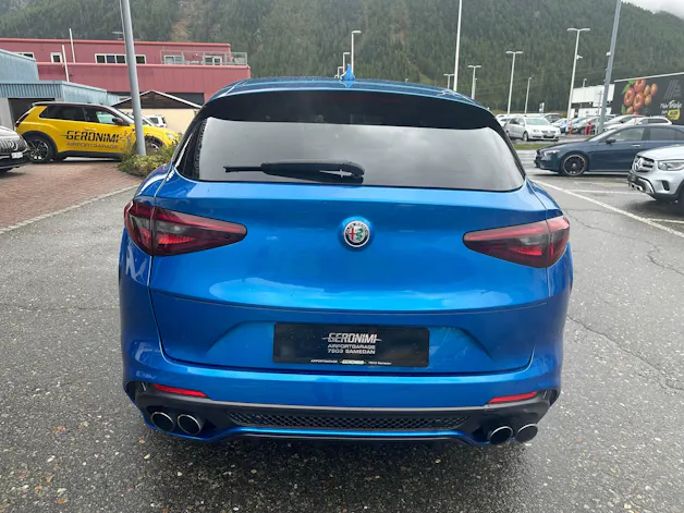 Alfa Romeo Stelvio 2.9 V6 Biturbo Q4 Quadrofoglia