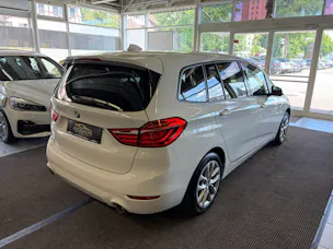 BMW 220d xDrive Gran Tourer | CH Fzg. | Driving Assistant Plus | Kamera | LED Scheinw. | HeadUp | Sportsitze |