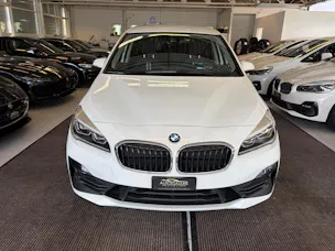 BMW 220d xDrive Gran Tourer | CH Fzg. | Driving Assistant Plus | Kamera | LED Scheinw. | HeadUp | Sportsitze |