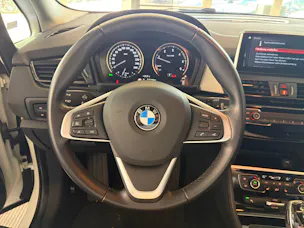 BMW 220d xDrive Gran Tourer | CH Fzg. | Driving Assistant Plus | Kamera | LED Scheinw. | HeadUp | Sportsitze |