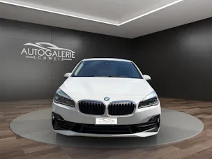 BMW 220d xDrive Gran Tourer | CH Fzg. | Driving Assistant Plus | Kamera | LED Scheinw. | HeadUp | Sportsitze |