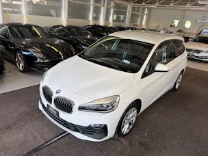 BMW 220d xDrive Gran Tourer | CH Fzg. | Driving Assistant Plus | Kamera | LED Scheinw. | HeadUp | Sportsitze |