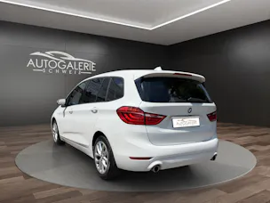 BMW 220d xDrive Gran Tourer | CH Fzg. | Driving Assistant Plus | Kamera | LED Scheinw. | HeadUp | Sportsitze |