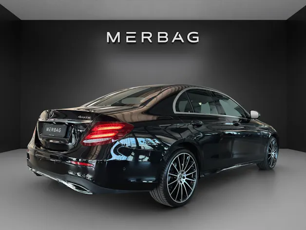 Mercedes-Benz E 220 d AMG Line 4Matic
