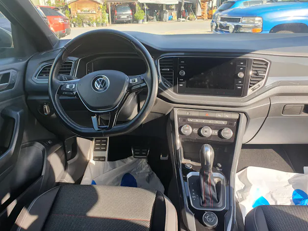 VW T-Roc 2.0 TSI Advance DSG 4Motion