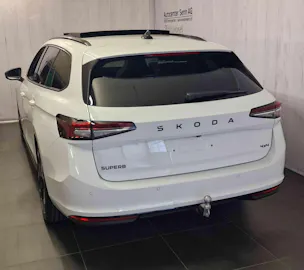 Škoda Superb Combi 2.0 TSI Sportline 4x4 DSG