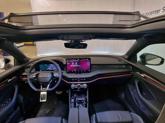 Škoda Superb Combi 2.0 TSI Sportline 4x4 DSG