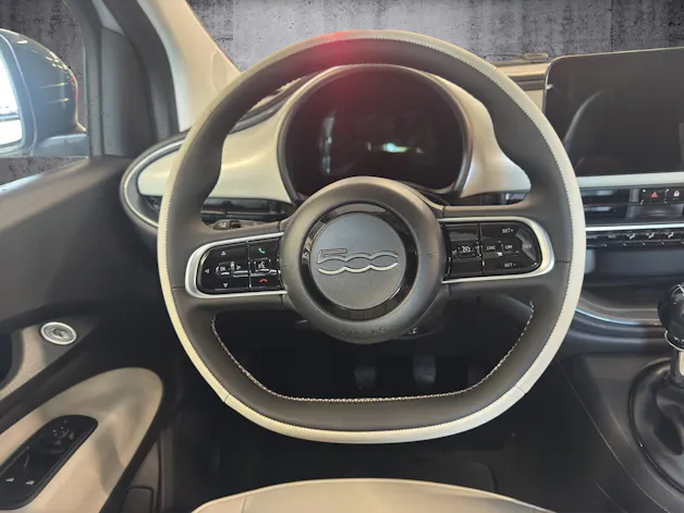 FIAT 500 Cabriolet 1.0 FireFly MHD La Prima