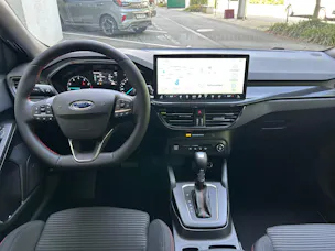 Ford Focus 1.0 MHEV ST-Line Automat