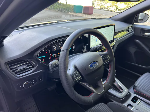 Ford Focus 1.0 MHEV ST-Line Automat