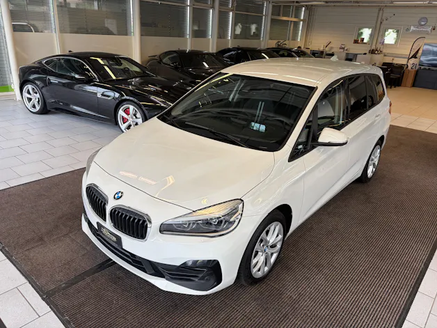 BMW 220d xDrive Gran Tourer | CH Fzg. | Driving Assistant Plus | Kamera | LED Scheinw. | HeadUp | Sportsitze |
