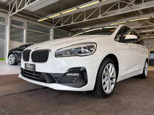 BMW 220d xDrive Gran Tourer | CH Fzg. | Driving Assistant Plus | Kamera | LED Scheinw. | HeadUp | Sportsitze |