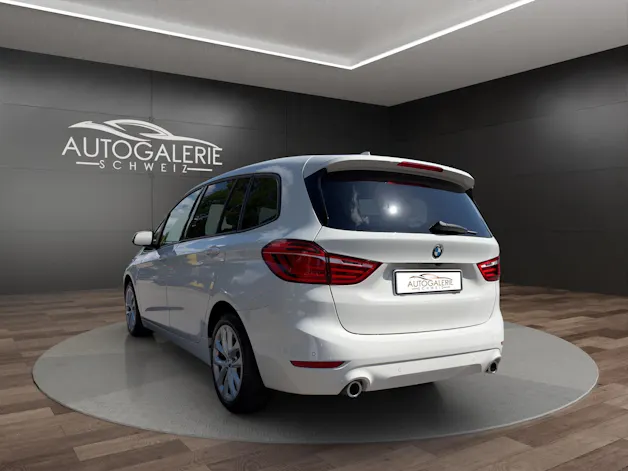 BMW 220d xDrive Gran Tourer | CH Fzg. | Driving Assistant Plus | Kamera | LED Scheinw. | HeadUp | Sportsitze |