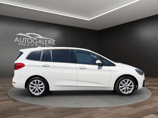 BMW 220d xDrive Gran Tourer | CH Fzg. | Driving Assistant Plus | Kamera | LED Scheinw. | HeadUp | Sportsitze |