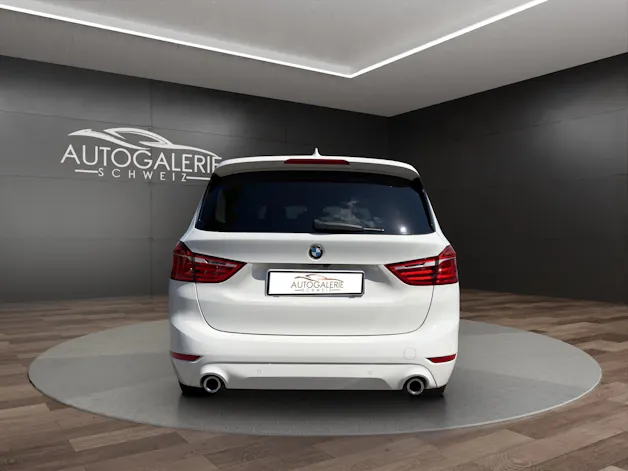 BMW 220d xDrive Gran Tourer | CH Fzg. | Driving Assistant Plus | Kamera | LED Scheinw. | HeadUp | Sportsitze |