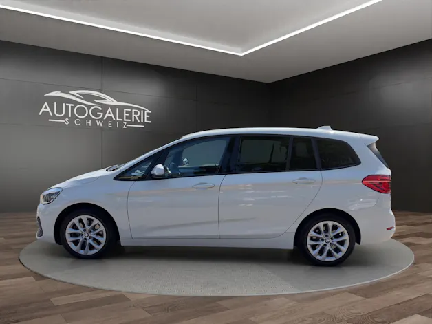 BMW 220d xDrive Gran Tourer | CH Fzg. | Driving Assistant Plus | Kamera | LED Scheinw. | HeadUp | Sportsitze |