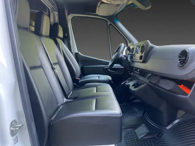 Mercedes-Benz Sprinter 317 CDI 9G-TRONIC 3665 mm kg 3500 Anhängelast MSI