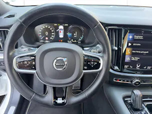 Volvo S60 2.0 T8 TE R-Design eAWD