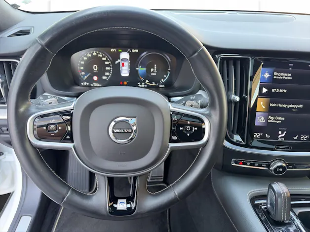 Volvo S60 2.0 T8 TE R-Design eAWD