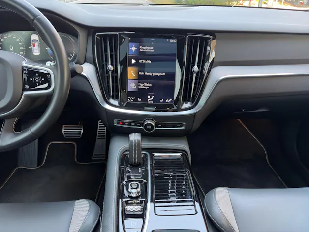 Volvo S60 2.0 T8 TE R-Design eAWD
