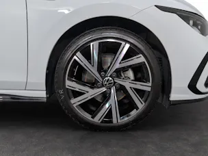 VW Golf 1.5 eTSI mHEV ACT R-Line 75 Edition DSG