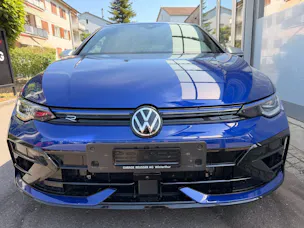 VW Golf R 2.0 TSI 333 PS 4MOTION *** AKRAPOVIC ABGAS & LEDER NAPPA ***