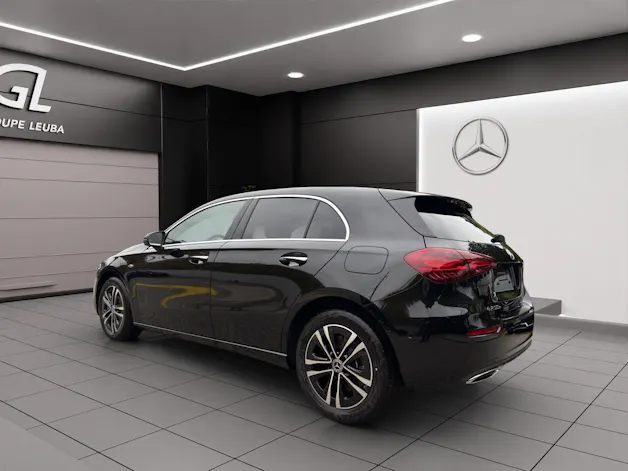 Mercedes-Benz A 250 e EQ Star 8G-DCT
