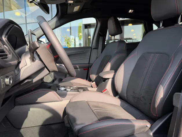 Ford Kuga 2.5 FHEV ST-Line X 4WD