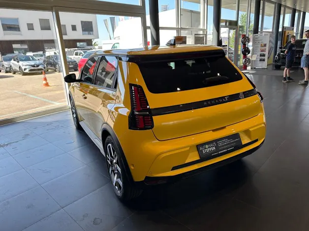 Renault R5 E-Tech Comfort Range 52 kWh Techno