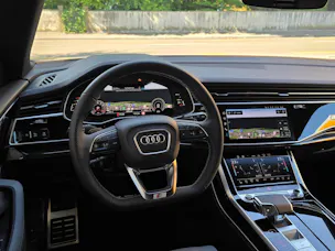 Audi Q8 TFSI quattro 250 kW tiptronic