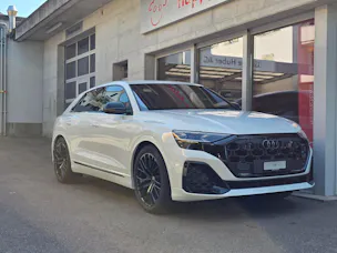 Audi Q8 TFSI quattro 250 kW tiptronic