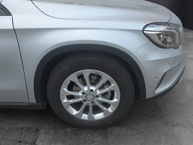 MERCEDES-BENZ GLA 200 CDI Style 4m