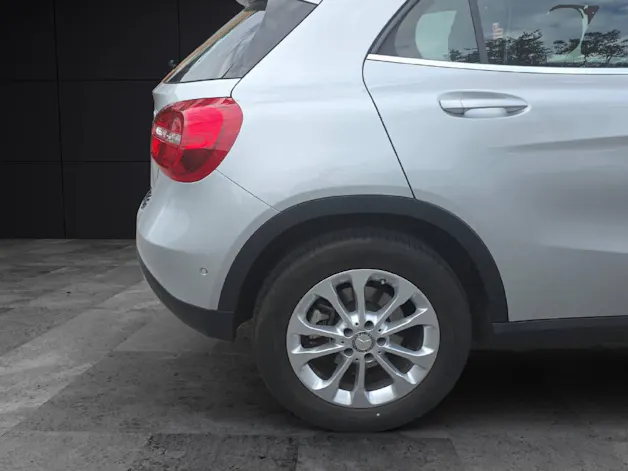 MERCEDES-BENZ GLA 200 CDI Style 4m