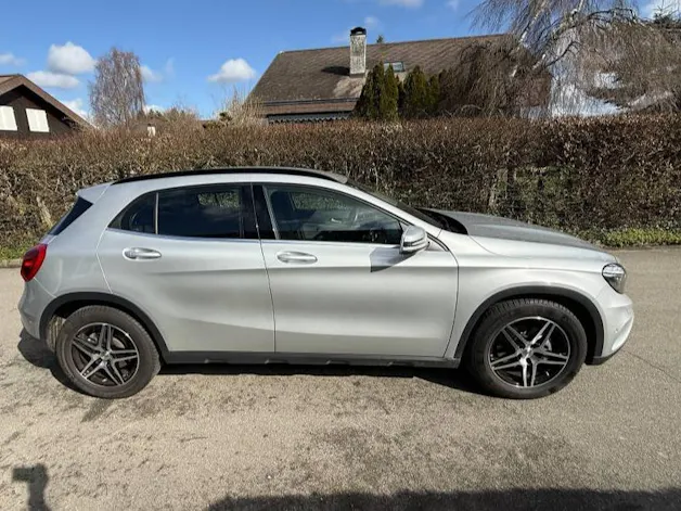 MERCEDES-BENZ GLA 200 CDI Style 4m