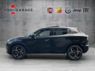 Alfa Romeo Junior 1.2 TI SKY Q4