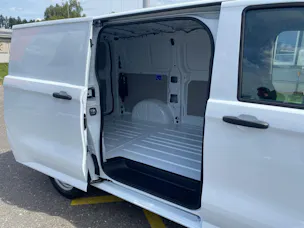 VW Transporter Kaw. 3100 2.0 TDI 110